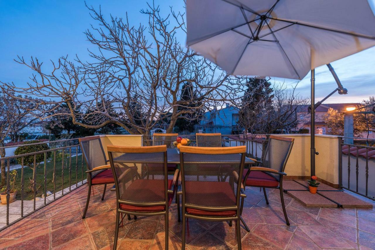 Holiday House Lavanda Врси Екстериор снимка