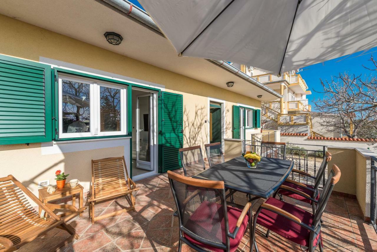 Holiday House Lavanda Врси Екстериор снимка