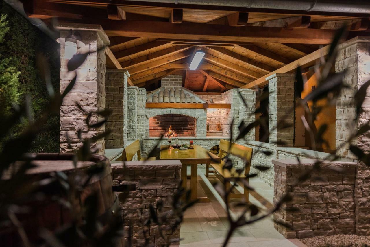 Holiday House Lavanda Врси Екстериор снимка